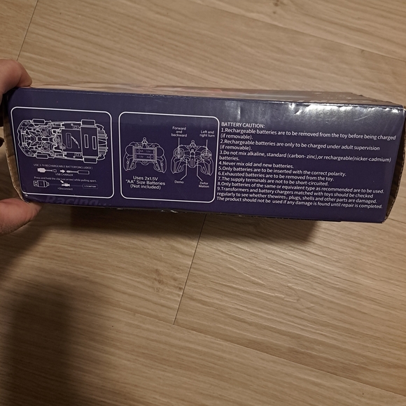 Transforming Remote Control Car - Picture 3 of 12